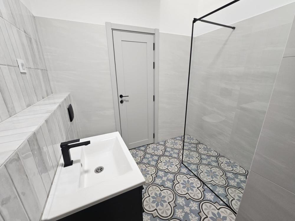 Slika 7 - Dvoiposoban stan na prodaju, 75m2, 270.400€