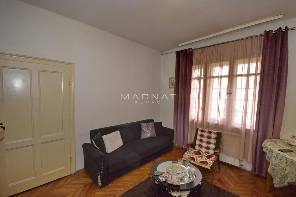 Slika 1 - Admirala Geprata, Trosoban stan na prodaju, 81m2, 330.000€