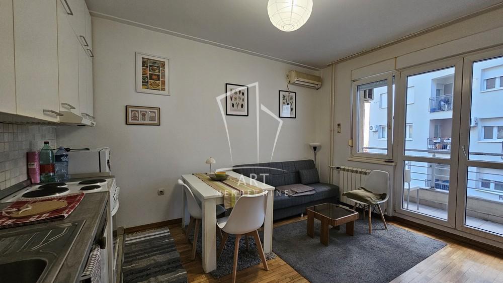 Slika 3 - Bregalnička, Jednoiposoban stan za izdavanje, 34m2, 550€