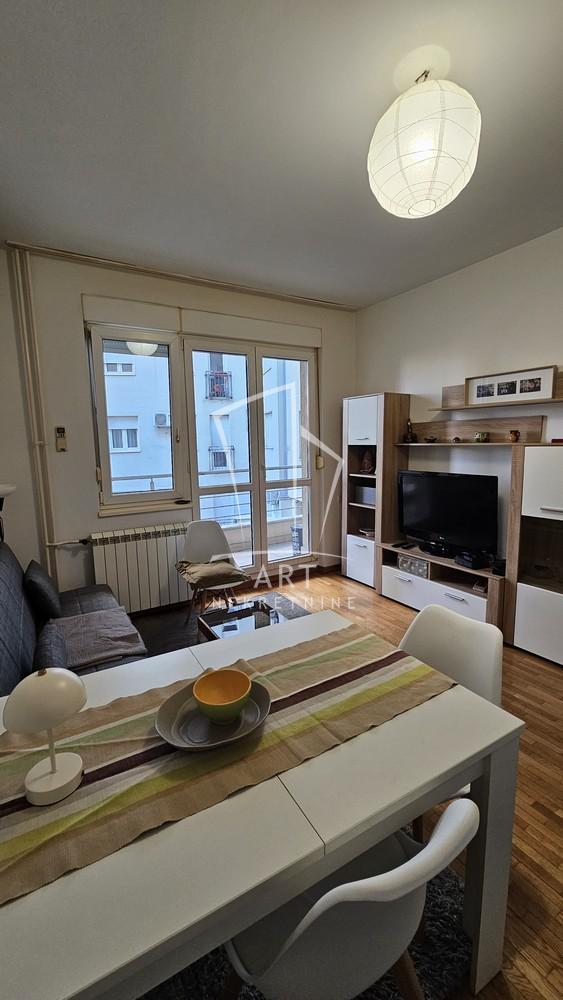 Slika 2 - Bregalnička, Jednoiposoban stan za izdavanje, 34m2, 550€