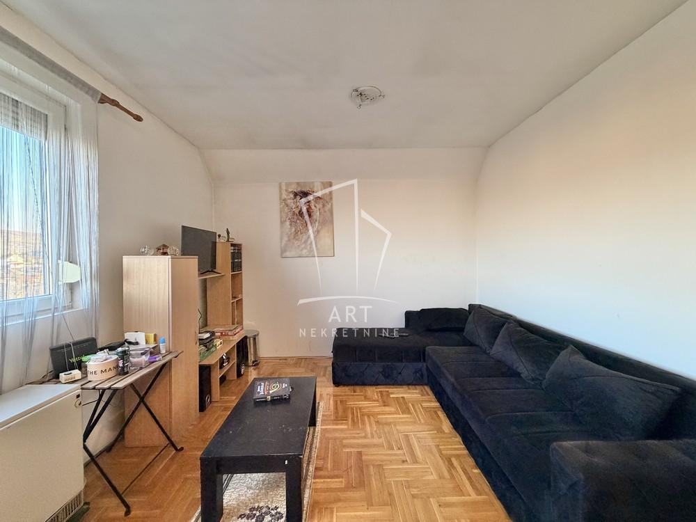 Slika 1 - Mirijevski Bulevar, Dvoiposoban stan na prodaju, 58m2, 142.000€