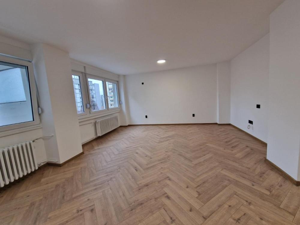 Slika 4 - Trosoban stan na prodaju, 73m2, 210.000€