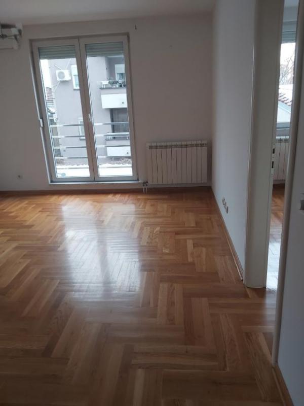 Slika 2 - Miklošićeva, Dvosoban stan za izdavanje, 40m2, 500€