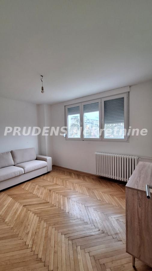 Slika 9 - Pariske komune, Trosoban stan za izdavanje, 68m2, 750€