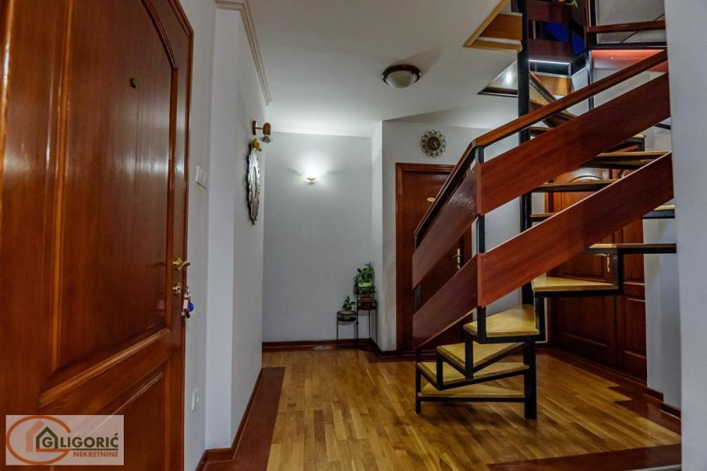 Slika 6 - Šantićeva, Četvorosoban stan na prodaju, 131m2, 450.000€