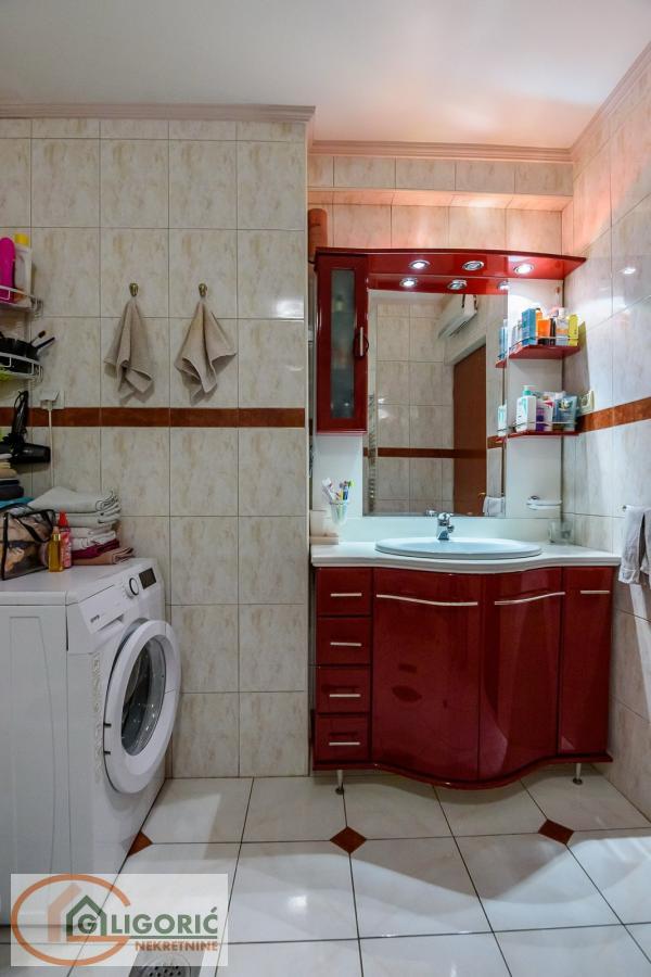 Slika 10 - Šantićeva, Četvorosoban stan na prodaju, 131m2, 450.000€