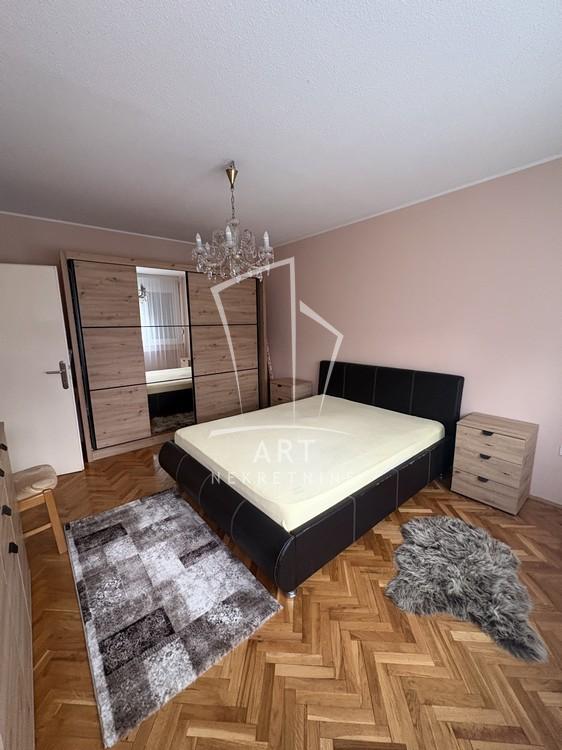 Slika 11 - Omladinskih brigada, Trosoban stan za izdavanje, 95m2, 1.000€