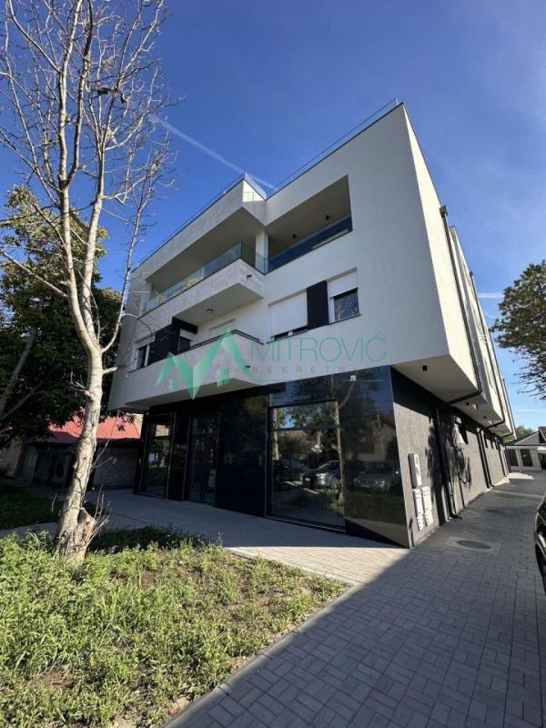 Slika 1 -  Lokal za izdavanje, 303m2, 3.000€