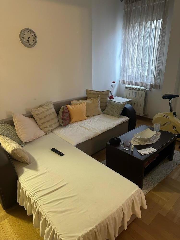 Slika 2 - Dimitrija Tucovica 28, Dvosoban stan za izdavanje, 49m2, 800€