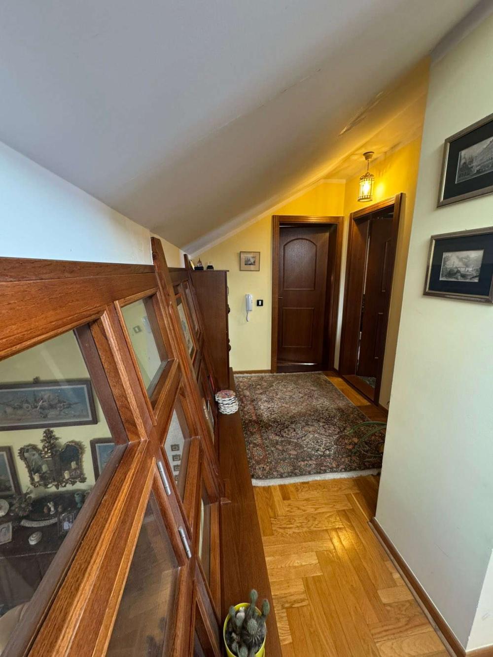 Slika 1 - Ljubice Ković, Petosoban stan na prodaju, 197m2, 650.000€