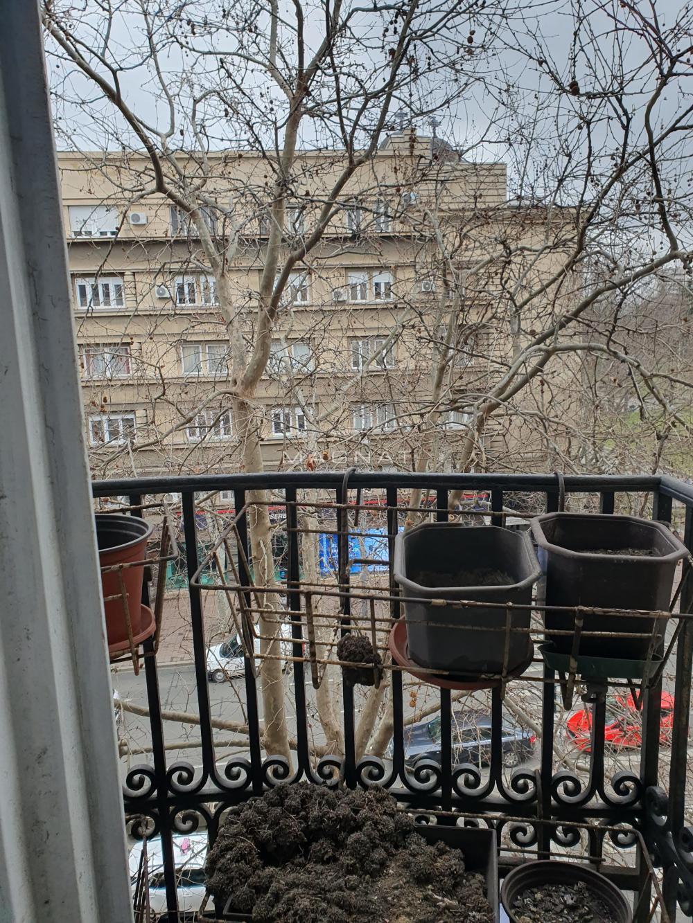 Glavna slika -Bulevar Kralja Aleksandra, Trosoban stan na prodaju, 91m2, 374.000€