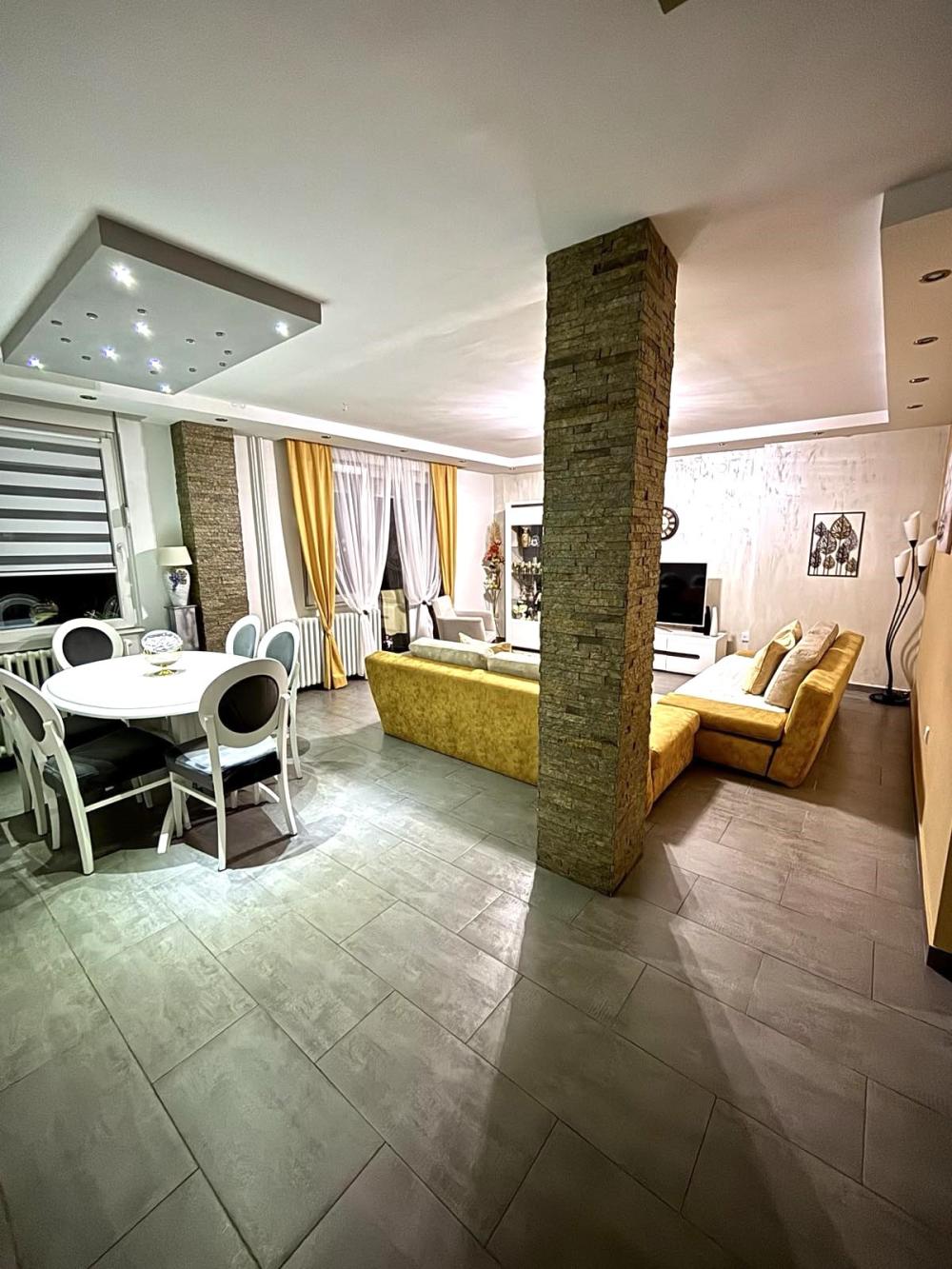 Slika 2 - Trosoban stan na prodaju, 90m2, 242.000€