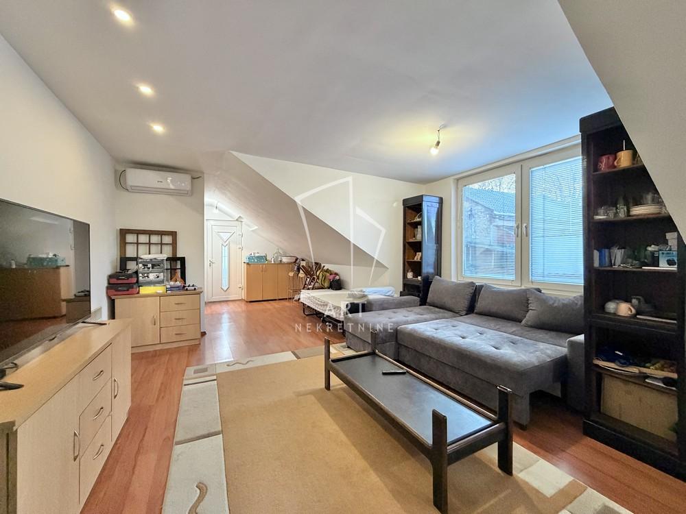 Slika 1 - Višnjička, Trosoban stan na prodaju, 68m2, 230.000€