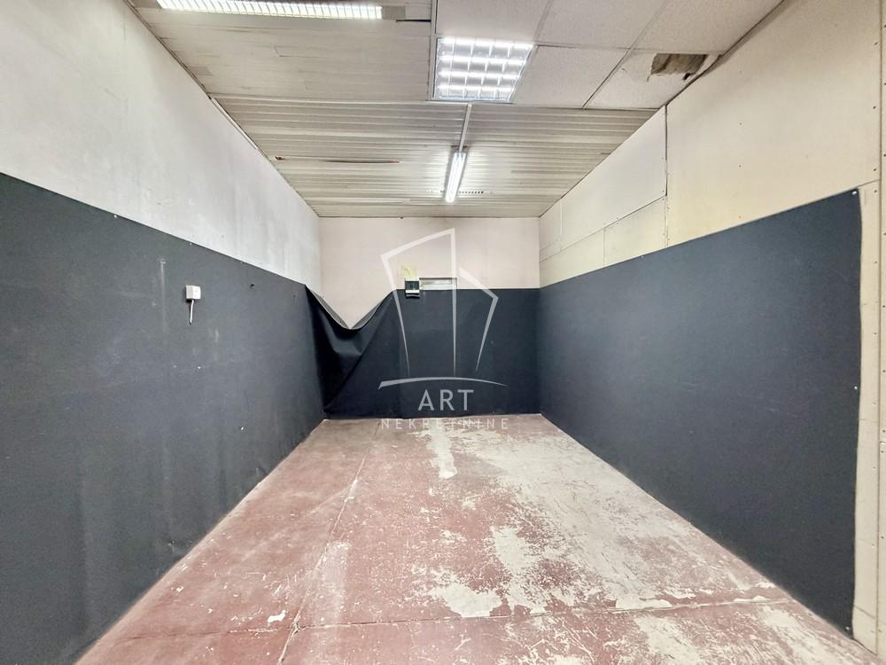 Slika 6 - Risovačka,  Lokal za izdavanje, 210m2, 2.000€
