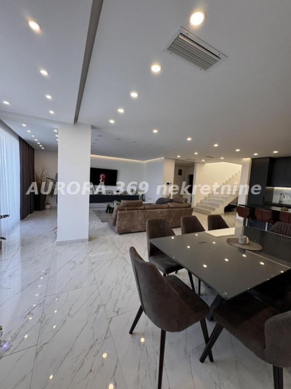 Slika 2 -  Kuća na prodaju, 235m2, 680.000€