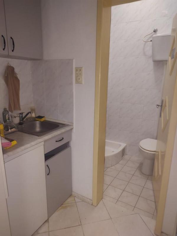 Slika 3 -  Lokal za izdavanje, 26m2, 250€