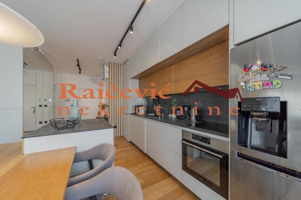 Slika 6 - Grcica Milenka, Četvorosoban stan na prodaju, 93m2, 530.000€