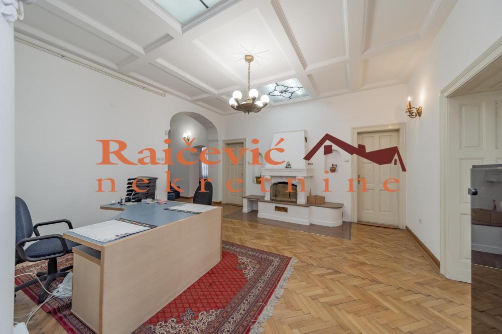 Slika 1 - Kneza Milosa, Šestosoban stan na prodaju, 203m2, 855.000€