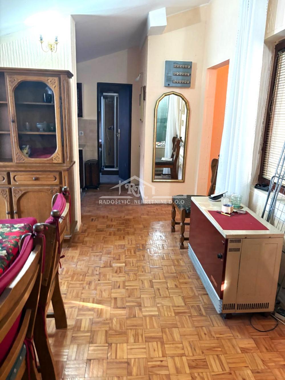 Slika 6 - Bože Baucala, Trosoban stan na prodaju, 88m2, 139.500€