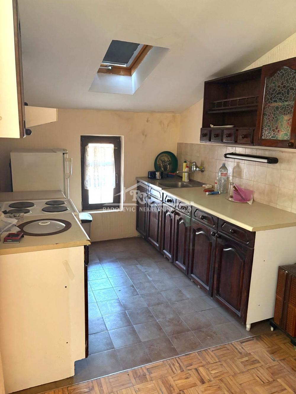 Slika 7 - Bože Baucala, Trosoban stan na prodaju, 88m2, 139.500€