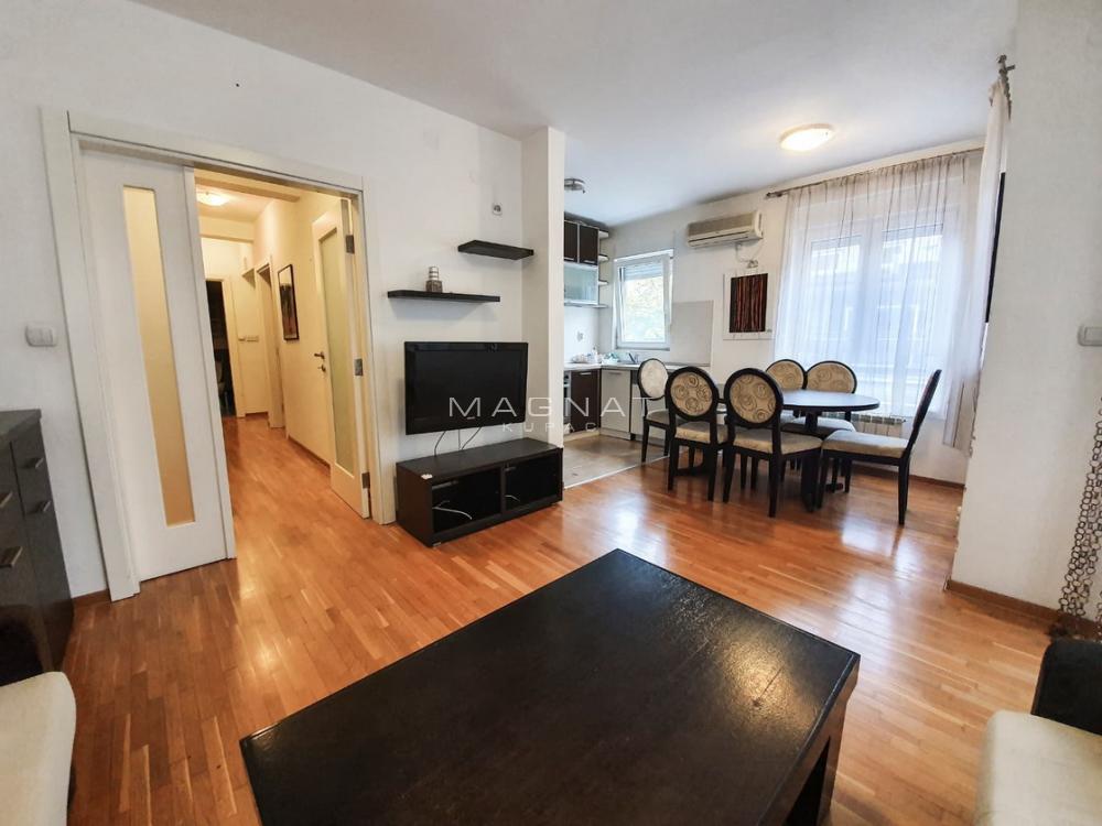 Slika 9 - Generala Horvatovića, Trosoban stan na prodaju, 57m2, 227.000€