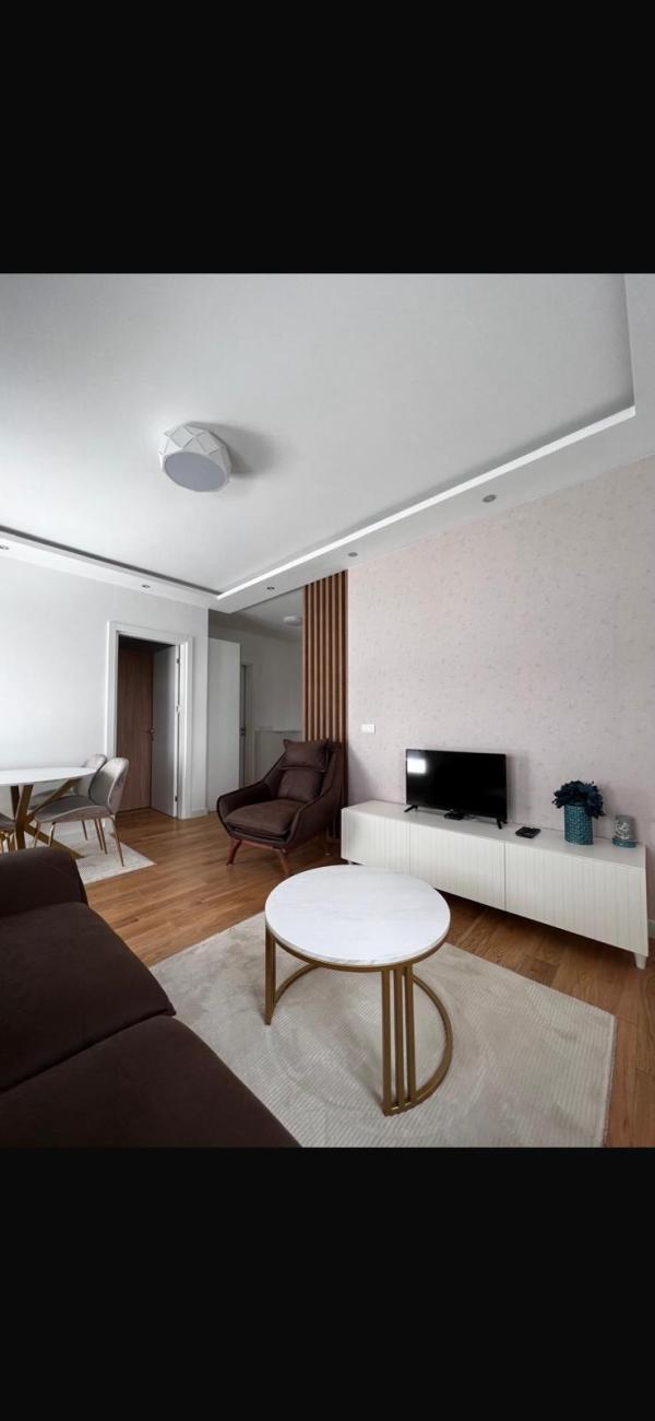 Slika 4 - Banjska, Dvosoban stan za izdavanje, 40m2, 800€