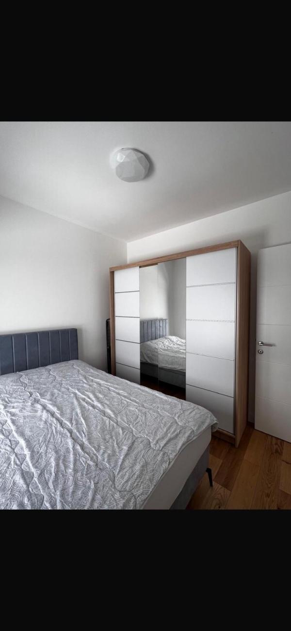 Slika 7 - Banjska, Dvosoban stan za izdavanje, 40m2, 800€