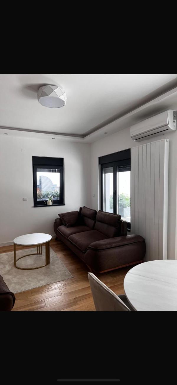 Glavna slika -Banjska, Dvosoban stan za izdavanje, 40m2, 800€