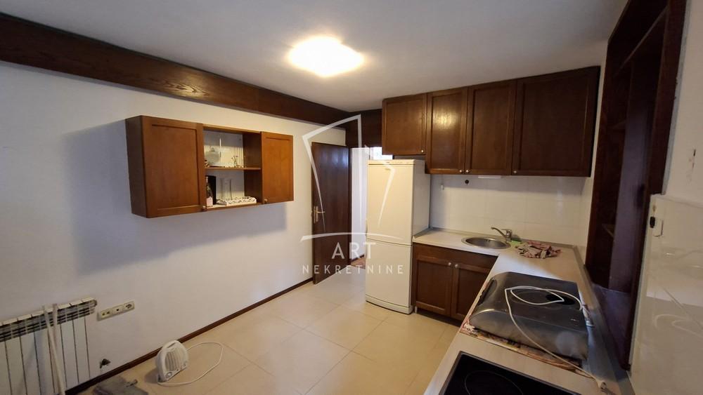 Slika 5 - Kozjačka,  Kuća za izdavanje, 125m2, 2.000€