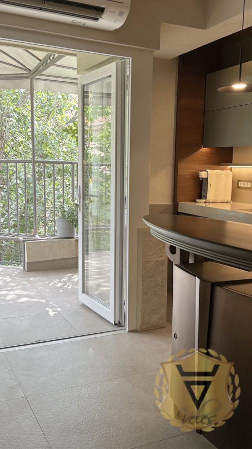 Slika 5 - Četvoroiposoban stan za izdavanje, 197m2, 2.100€