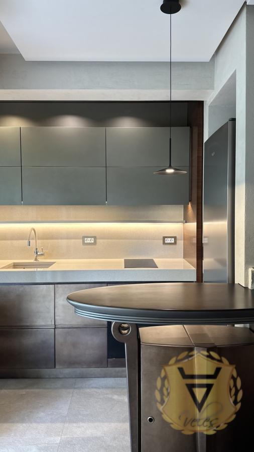 Slika 8 - Četvoroiposoban stan za izdavanje, 197m2, 2.100€