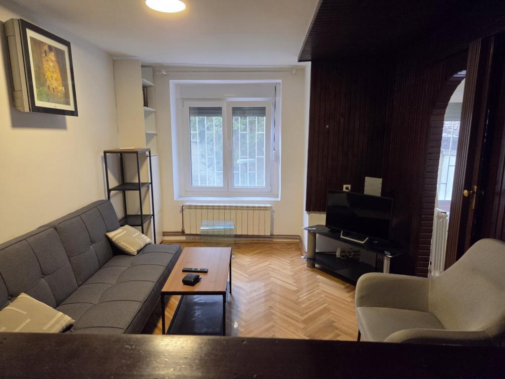 Glavna slika -Kraljice Natalije, Dvosoban stan za izdavanje, 38m2, 600€