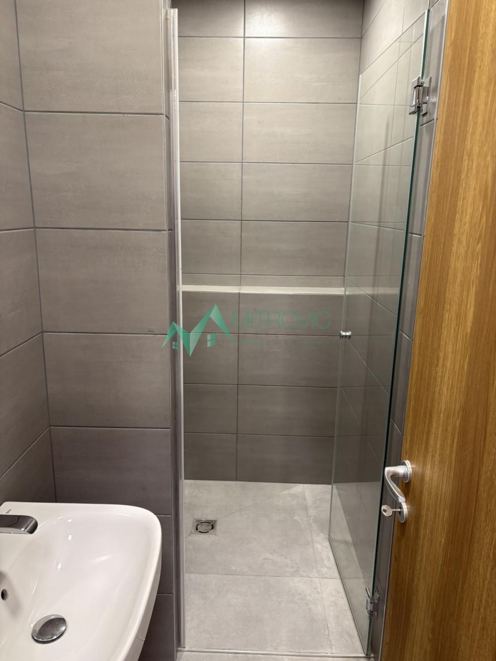 Slika 11 -  Lokal na prodaju, 192m2, 711.900€