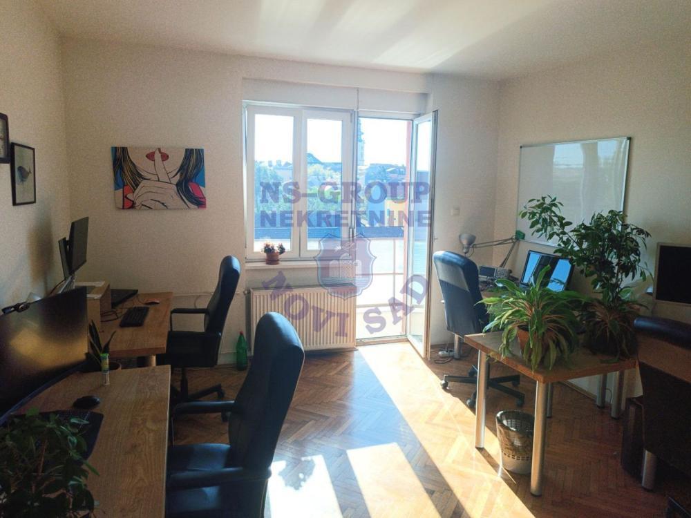 Glavna slika -Trosoban stan na prodaju, 74m2, 192.610€