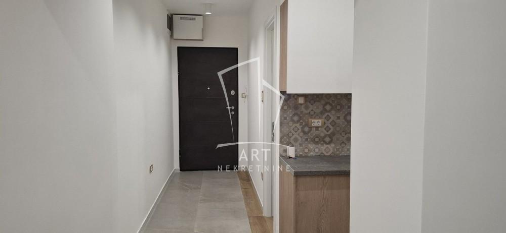 Slika 2 - Zeleni Venac, Trosoban stan za izdavanje, 76m2, 1.200€