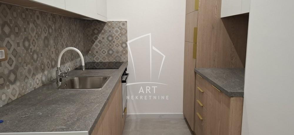 Slika 5 - Zeleni Venac, Trosoban stan za izdavanje, 76m2, 1.200€