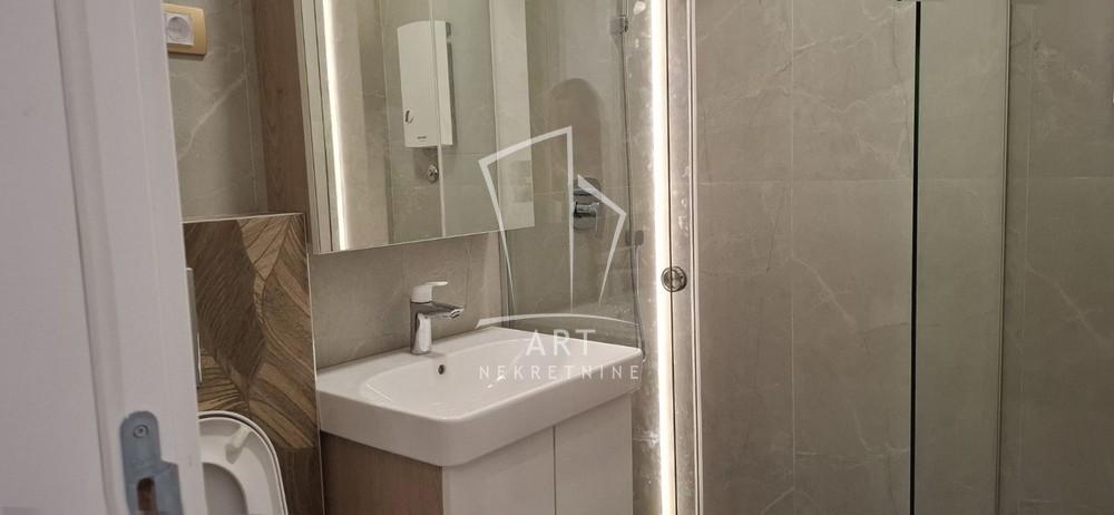 Slika 7 - Zeleni Venac, Trosoban stan za izdavanje, 76m2, 1.200€