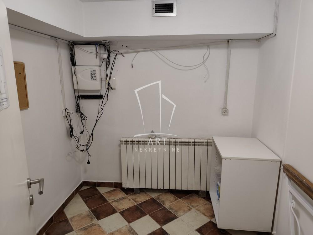 Slika 8 - Francuska,  Lokal za izdavanje, 105m2, 3.000€