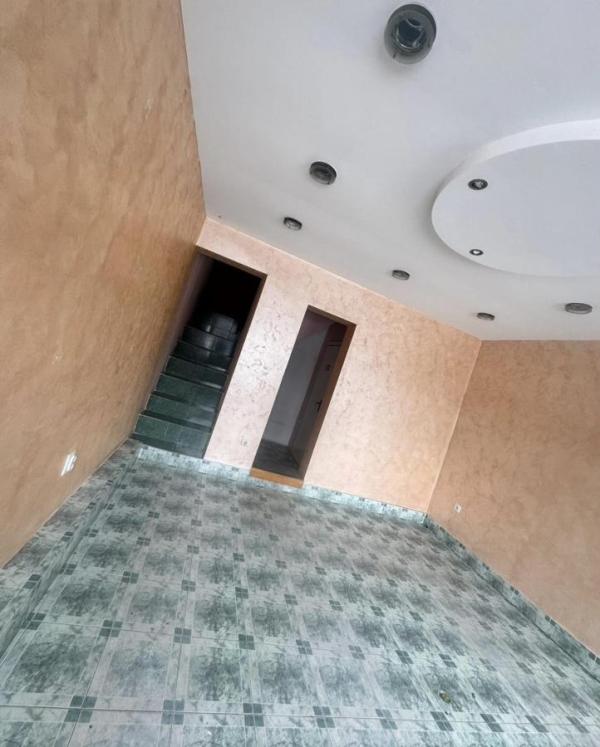 Slika 1 -  Lokal za izdavanje, 50m2, 450€