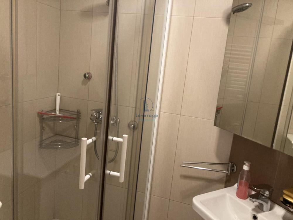 Slika 8 - Bokeljska, Četvorosoban stan za izdavanje, 101m2, 1.100€