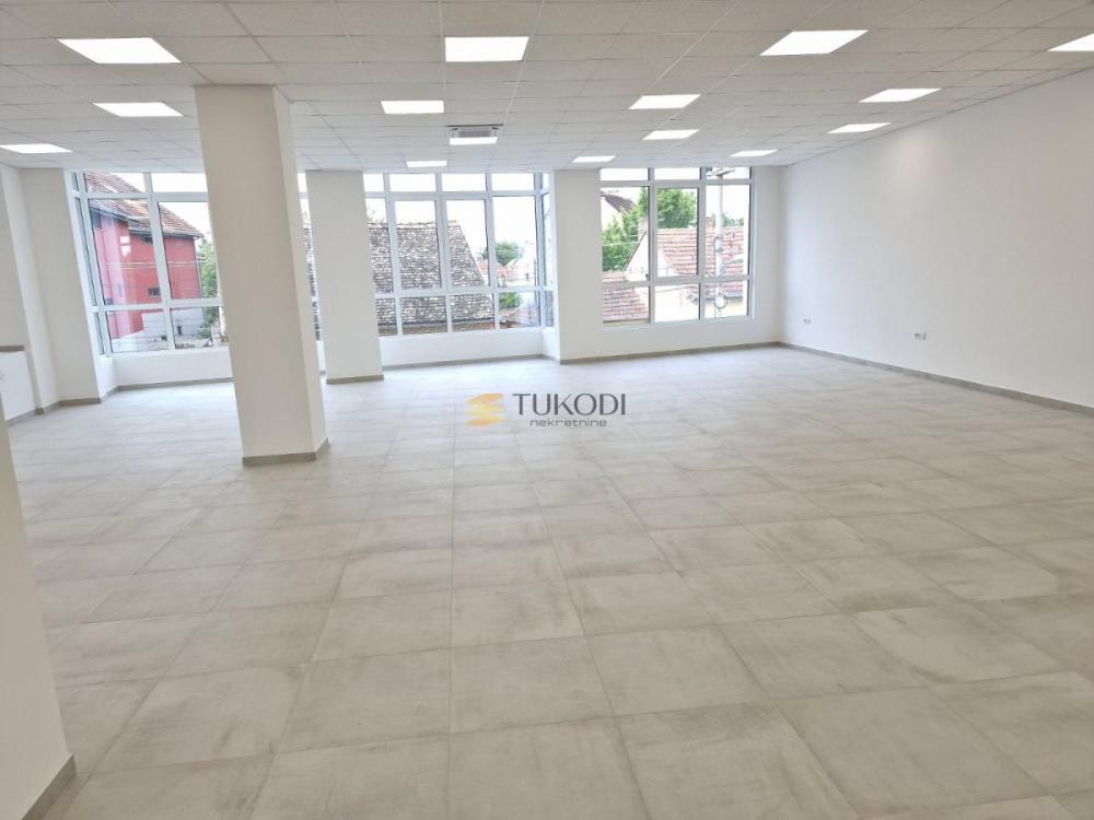 Slika 8 -  Lokal za izdavanje, 930m2, 9.300€