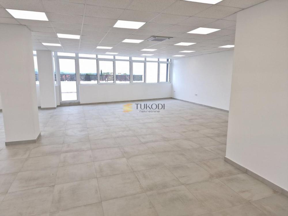 Glavna slika - Lokal za izdavanje, 930m2, 9.300€