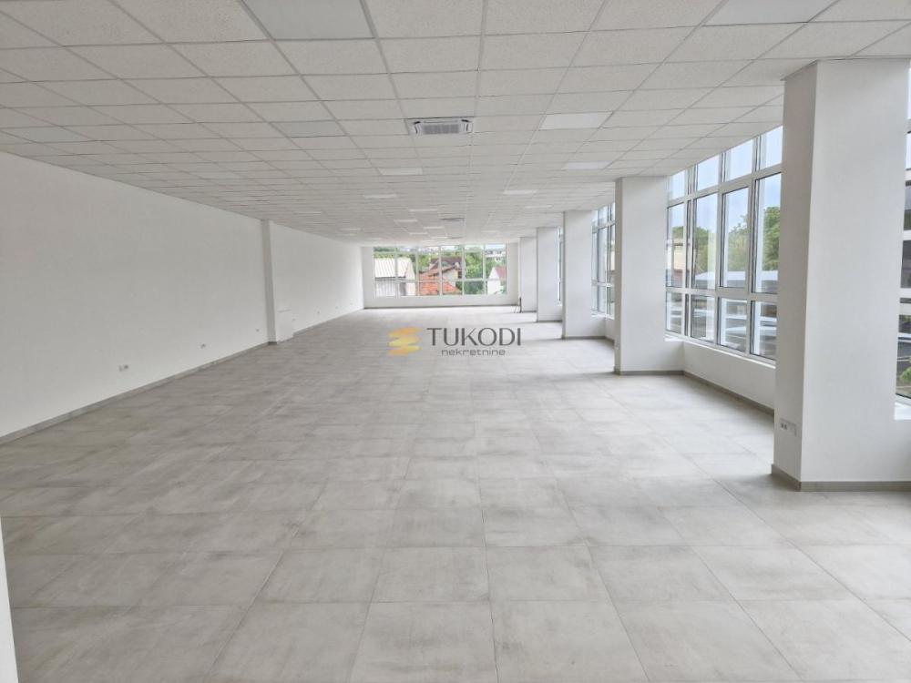 Slika 10 -  Lokal za izdavanje, 930m2, 9.300€