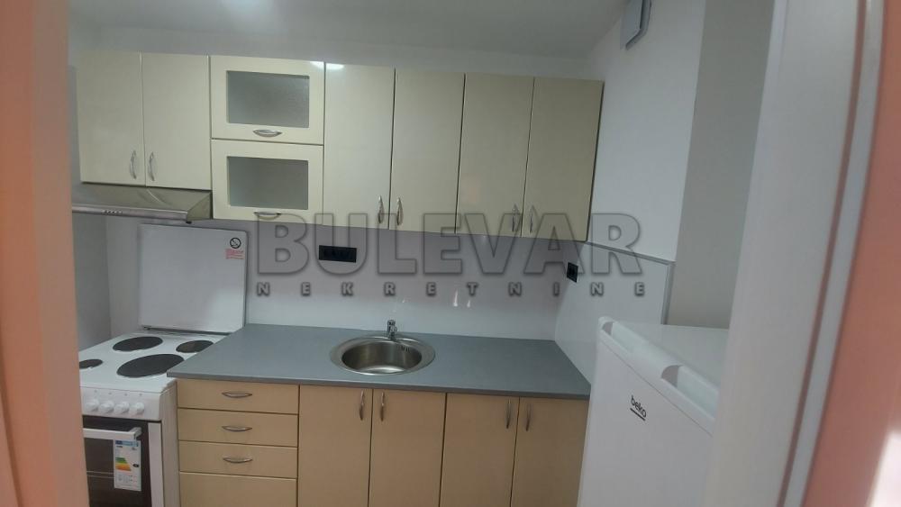 Slika 4 - Maksima Gorkog, Dvoiposoban stan za izdavanje, 65m2, 400€