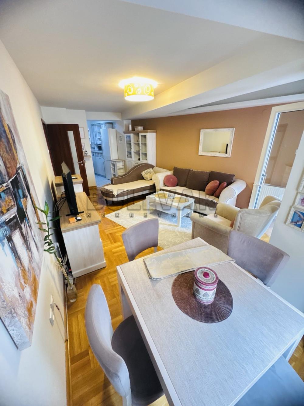 Slika 2 - Stevana Nemanje, Trosoban stan za izdavanje, 64m2, 600€