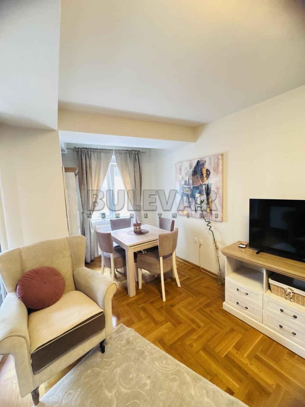 Slika 1 - Stevana Nemanje, Trosoban stan za izdavanje, 64m2, 600€