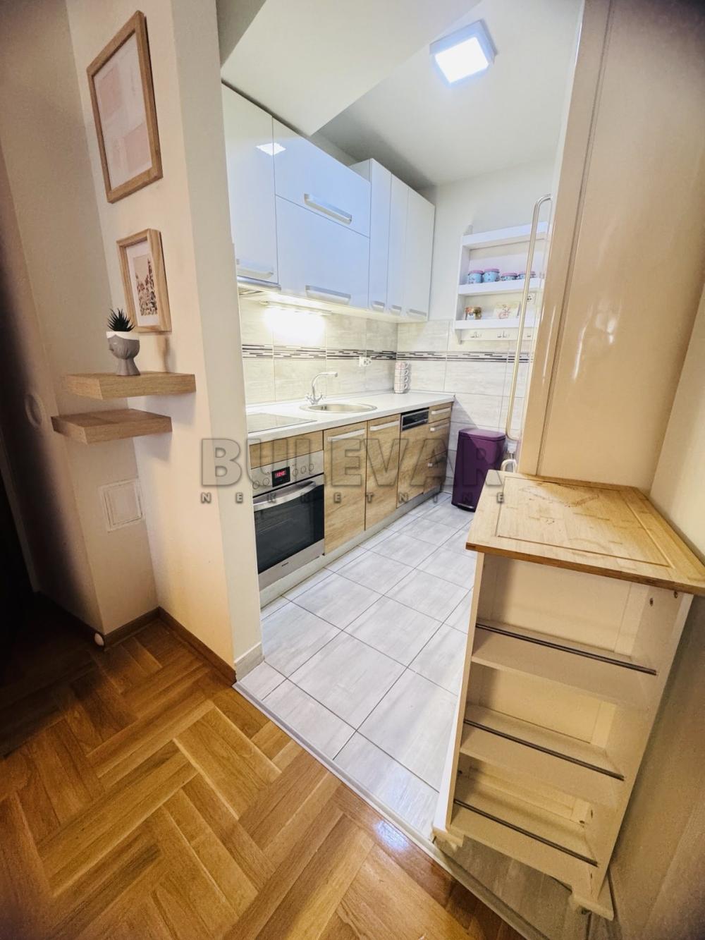 Slika 7 - Stevana Nemanje, Trosoban stan za izdavanje, 64m2, 600€