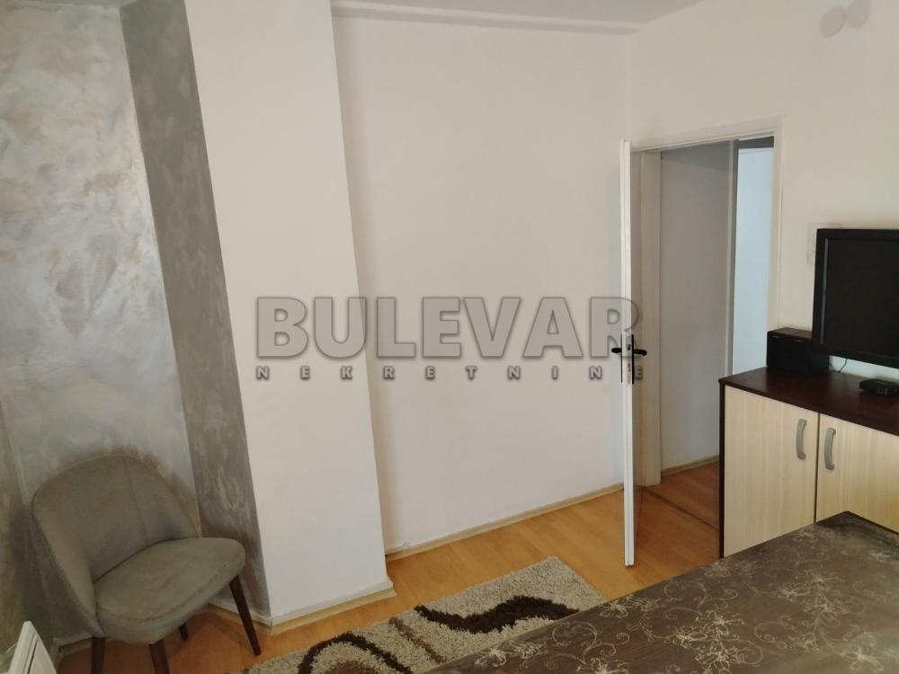 Slika 5 - Bulevar Nemanjića, Jednoiposoban stan za izdavanje, 40m2, 330€