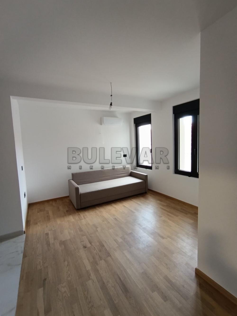 Glavna slika -Cara Dušana, Jednoiposoban stan za izdavanje, 33m2, 450€