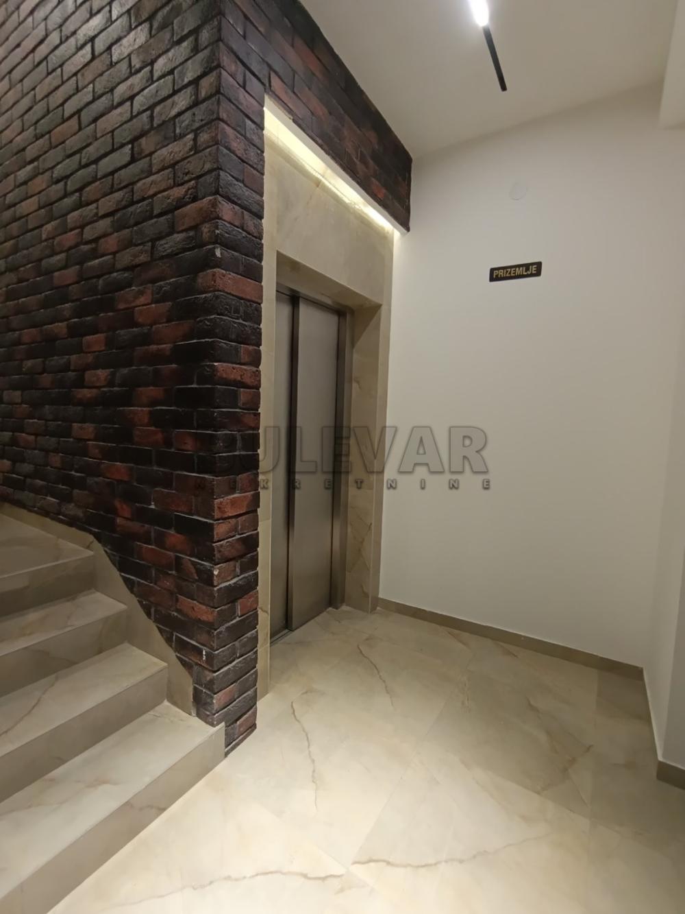 Slika 9 - Cara Dušana, Jednoiposoban stan za izdavanje, 33m2, 450€